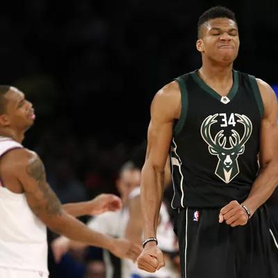 而湖人二三 而湖人二三