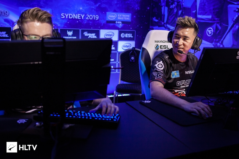 的自然嵌入 的自然嵌入